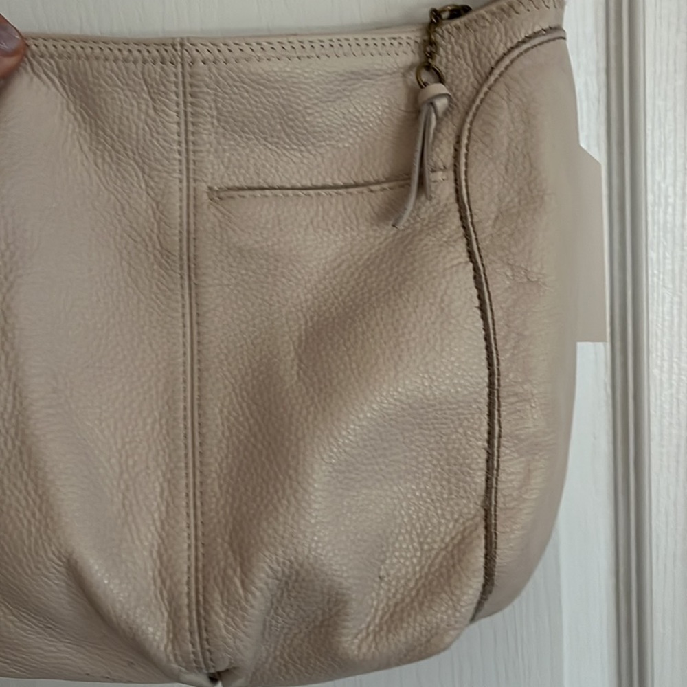 The Sak sold out hobo soft leather cream bag - Picture 2 of 7